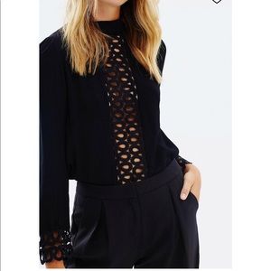 Shilla lace black top. Size S.